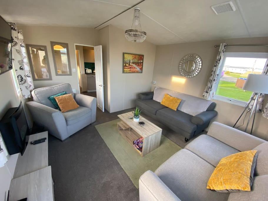 Cosy & Modern Private Seaview Caravan North Seaton Экстерьер фото