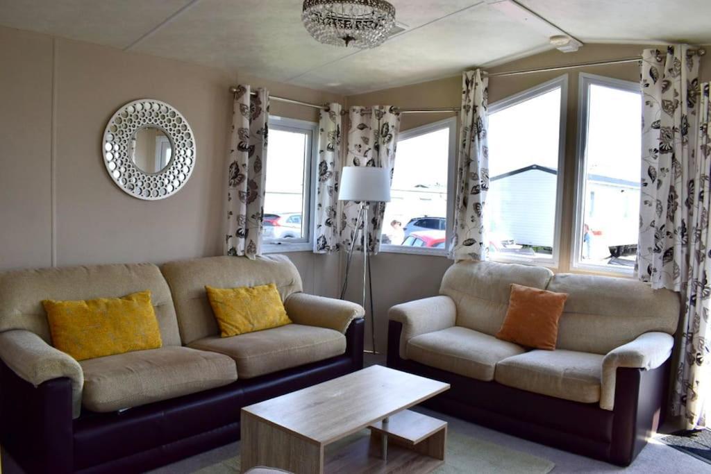 Cosy & Modern Private Seaview Caravan North Seaton Экстерьер фото
